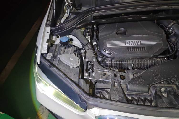 Used BMW X1 2020 xDrive25Li Luxury Edition Engine Bay Right