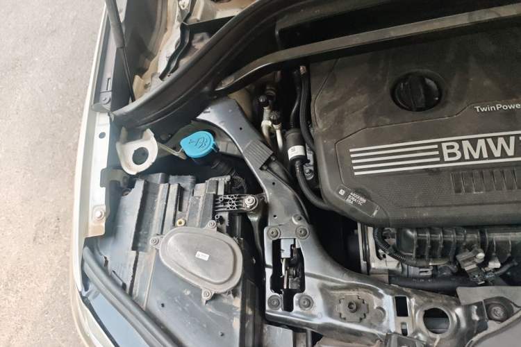 Used BMW X1 2020 sDrive20Li Fashion Model Engine Bay Right