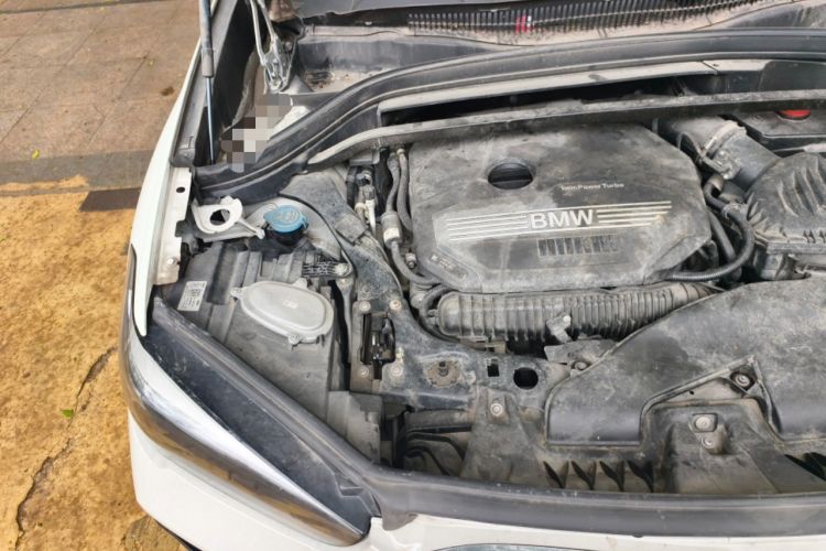 Used BMW X1 2020 xDrive25Li Luxury Edition Engine Bay Right