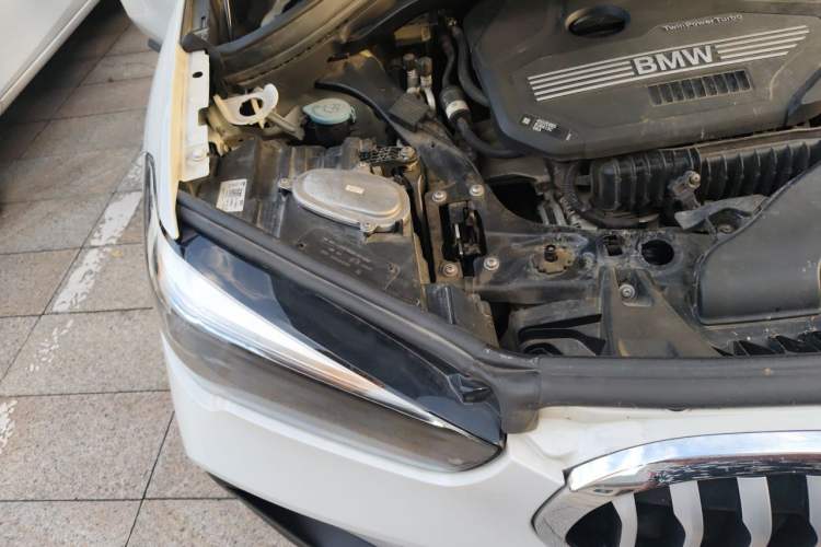 Used BMW X1 2020 sDrive20Li Fashion Model Engine Bay Right