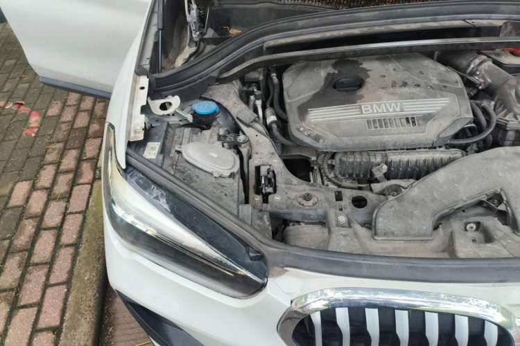 Used BMW X1 2020 sDrive20Li Fashion Model Engine Bay Right