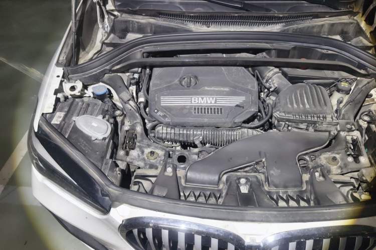Used BMW X1 2020 sDrive25Li Leading Model Engine Bay Right