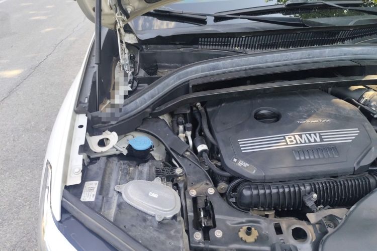 Used BMW X1 2020 sDrive25Li Leading Model Engine Bay Right