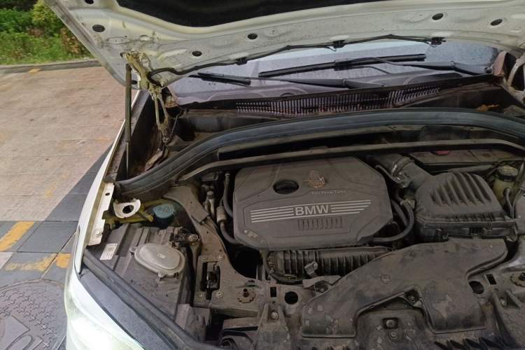 Used BMW X1 2020 sDrive20Li Premium Edition Engine Bay Right