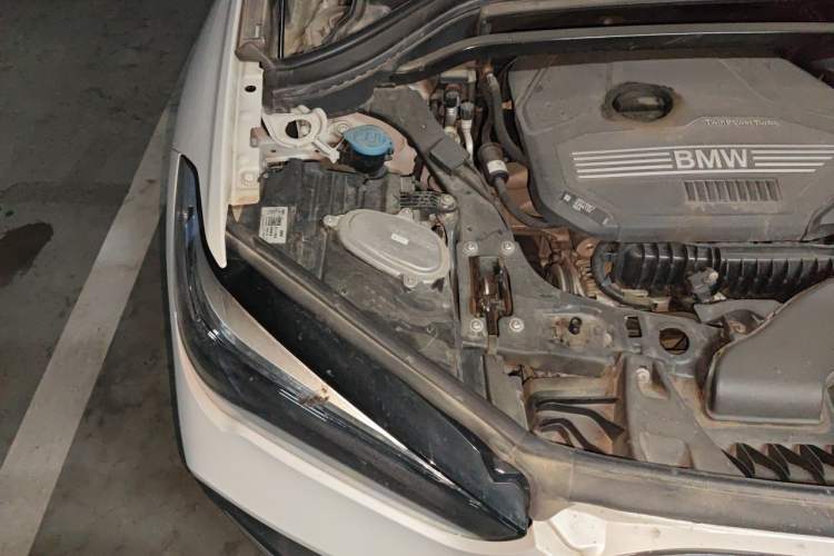 Used BMW X1 2020 sDrive20Li Premium Edition Engine Bay Right