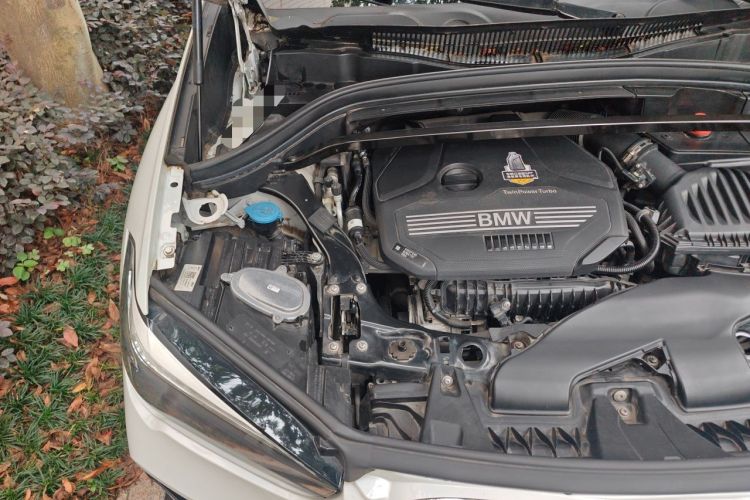 Used BMW X1 2020 sDrive20Li Premium Edition Engine Bay Right