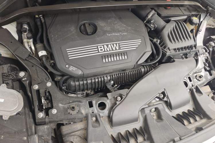 Used BMW X1 2020 sDrive25Li Leading Model Engine Bay Right
