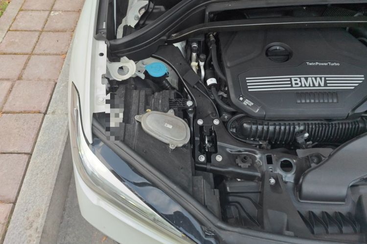 Used BMW X1 2020 sDrive25Li Leading Model Engine Bay Right