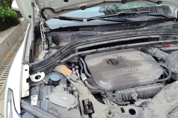 Used BMW X1 2020 sDrive20Li Premium Edition Engine Bay Right