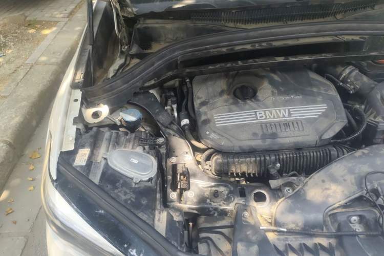 Used BMW X1 2020 sDrive25Li Leading Model Engine Bay Right