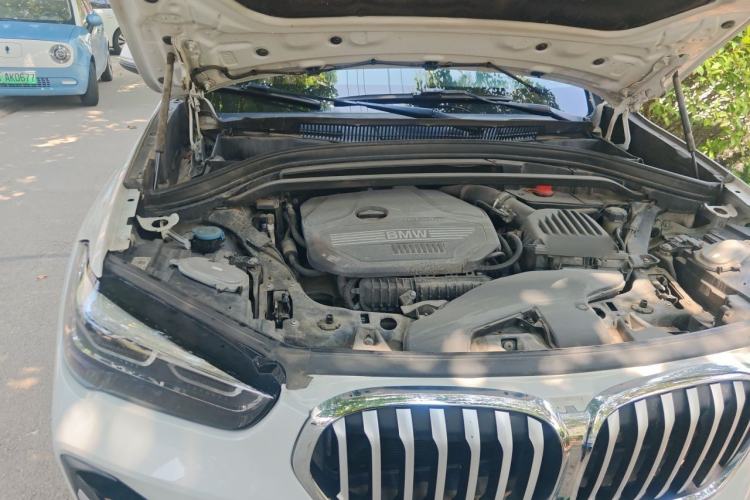 Used BMW X1 2020 sDrive20Li Premium Edition Engine Bay Right