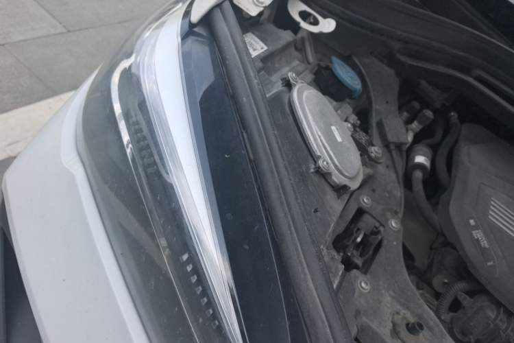 Used BMW X1 2020 sDrive20Li Fashion Model Engine Bay Right