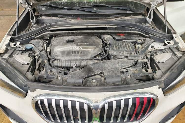 Used BMW X1 2020 xDrive25Li Luxury Edition Engine Bay