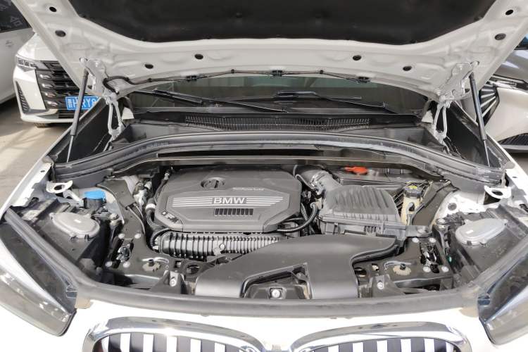 Used BMW X1 2020 sDrive25Li Leading Model Engine Bay