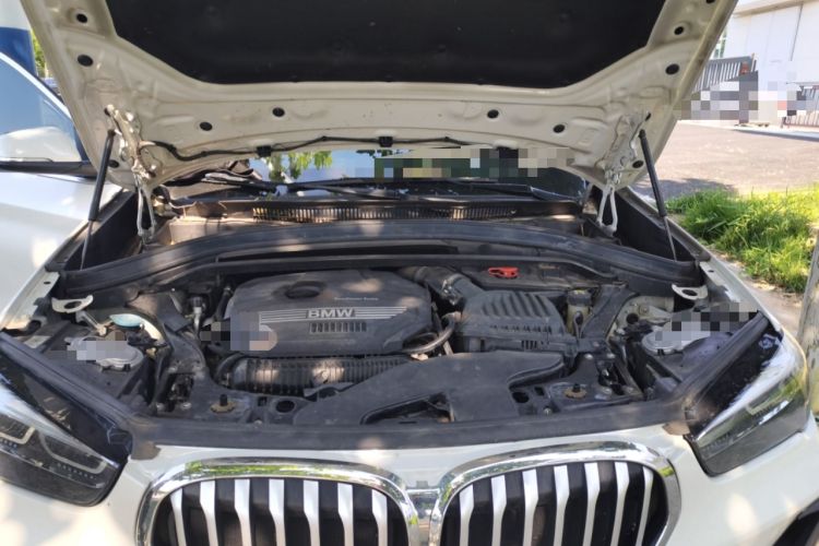 Used BMW X1 2020 sDrive25Li Leading Model Engine Bay