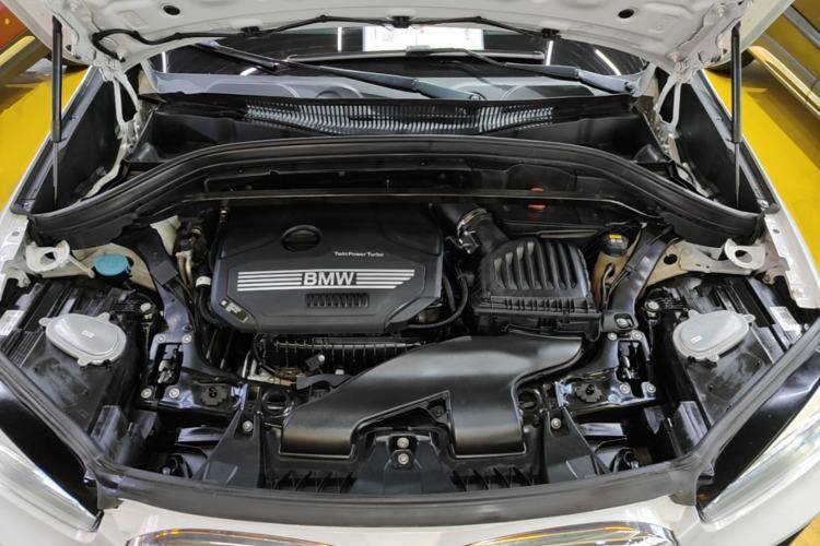 Used BMW X1 2020 sDrive20Li Premium Edition Engine Bay