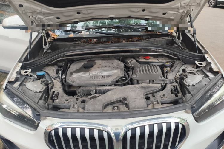 Used BMW X1 2020 sDrive20Li Fashion Model Engine Bay