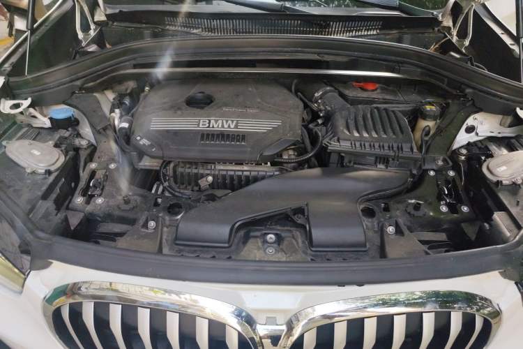 Used BMW X1 2020 sDrive20Li Fashion Model Engine Bay