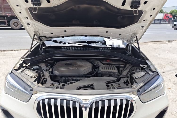 Used BMW X1 2020 sDrive20Li Premium Edition Engine Bay