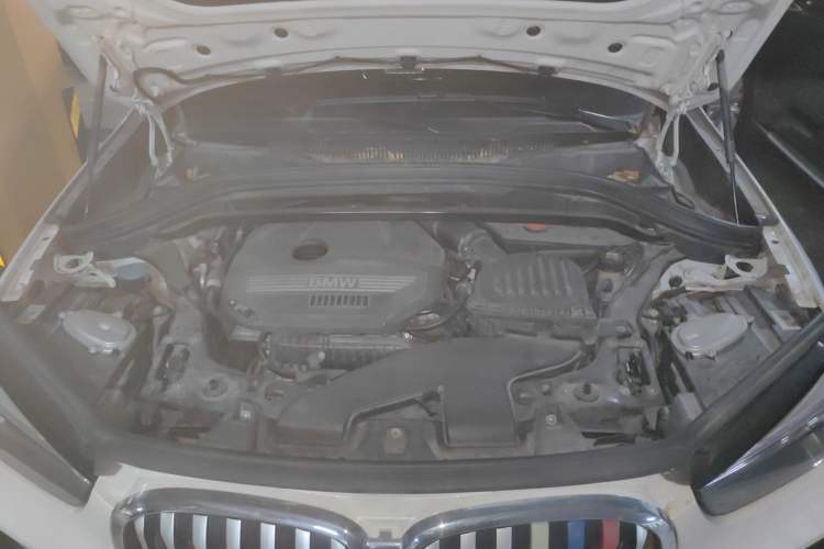 Used BMW X1 2020 sDrive20Li Fashion Model Engine Bay