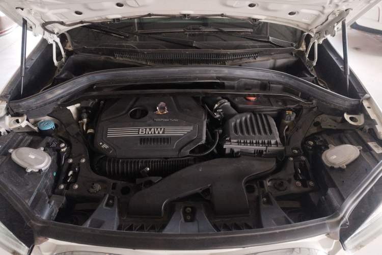 Used BMW X1 2020 xDrive25Li Luxury Edition Engine Bay