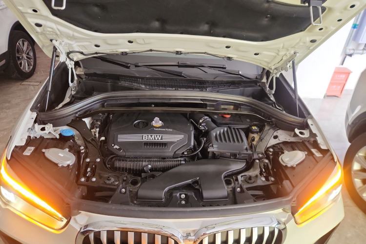 Used BMW X1 2020 sDrive25Li Leading Model Engine Bay