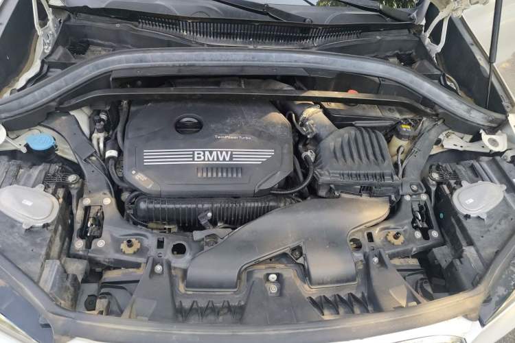 Used BMW X1 2020 sDrive25Li Leading Model Engine Bay