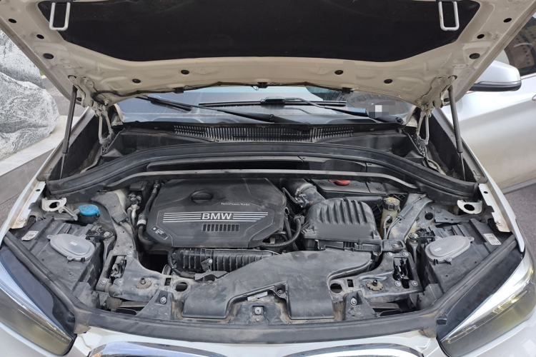 Used BMW X1 2020 sDrive20Li Fashion Model Engine Bay
