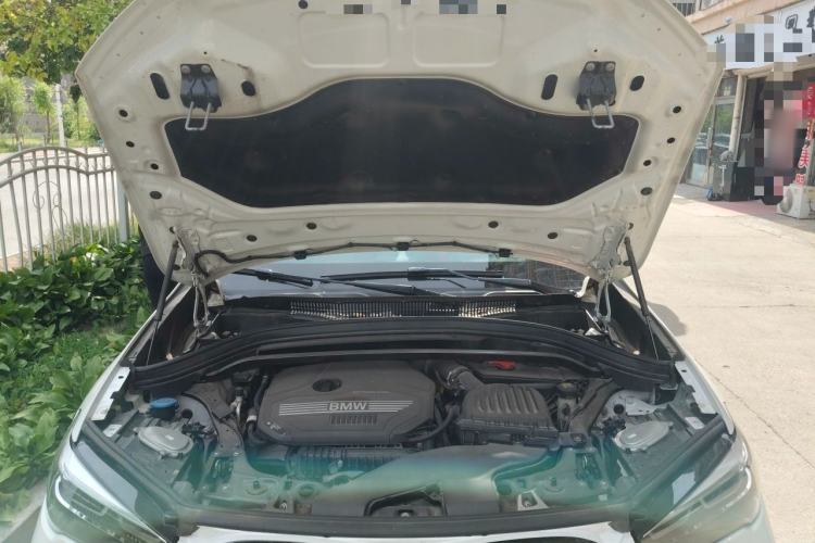 Used BMW X1 2020 sDrive20Li Fashion Model Engine Bay