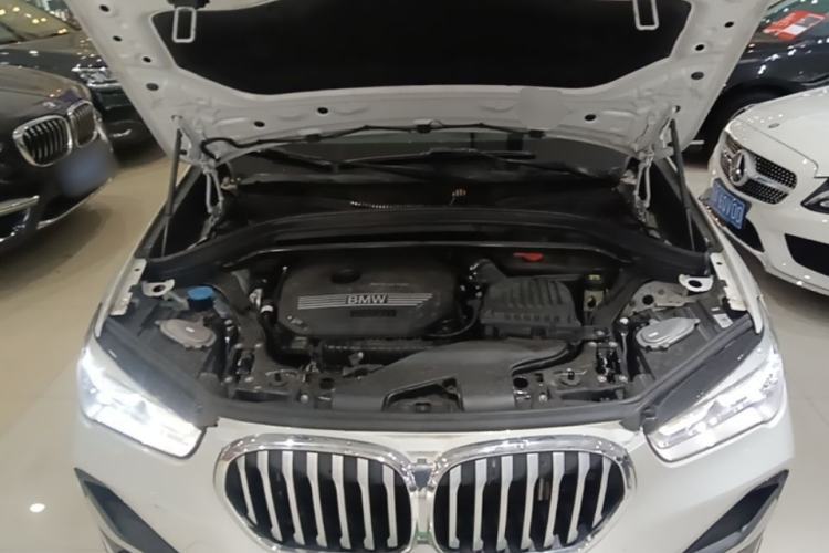 Used BMW X1 2020 sDrive20Li Premium Edition Engine Bay