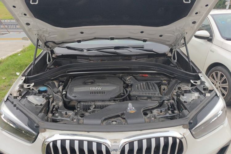 Used BMW X1 2020 sDrive20Li Fashion Model Engine Bay