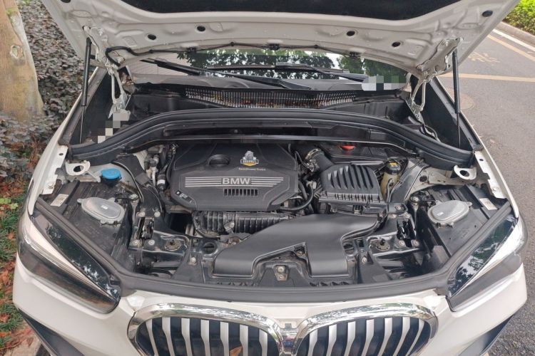 Used BMW X1 2020 sDrive20Li Premium Edition Engine Bay