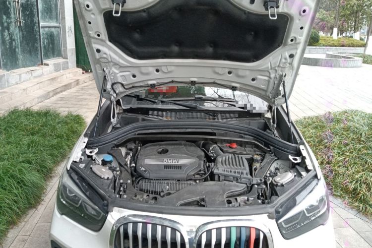 Used BMW X1 2020 sDrive25Li Leading Model Engine Bay