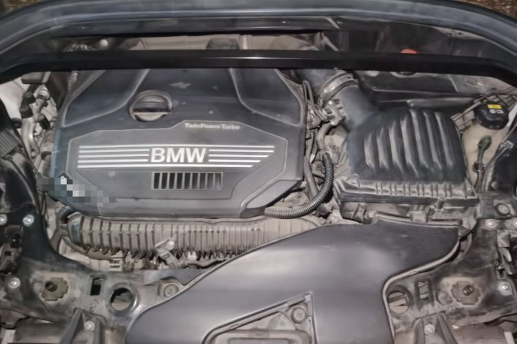 Used BMW X1 2020 xDrive25Li Luxury Edition Engine Bay