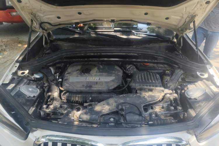 Used BMW X1 2020 sDrive25Li Leading Model Engine Bay
