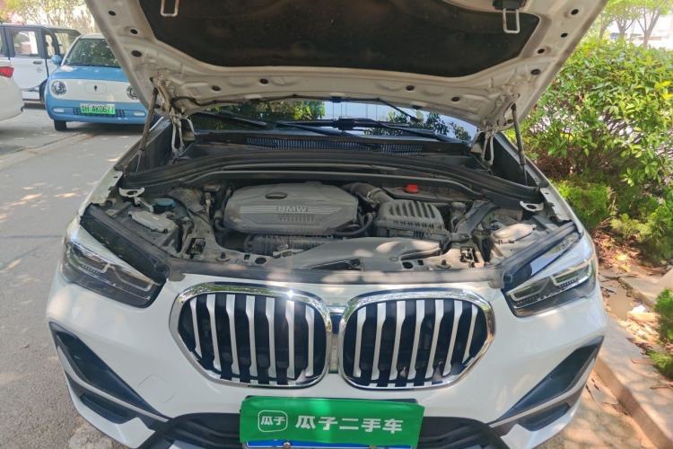 Used BMW X1 2020 sDrive20Li Premium Edition Engine Bay