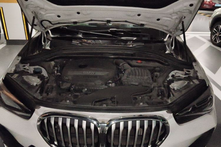 Used BMW X1 2020 sDrive20Li Fashion Model Engine Bay