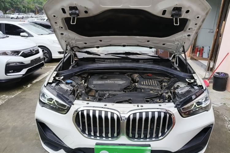 Used BMW X1 2020 sDrive20Li Fashion Model Engine Bay