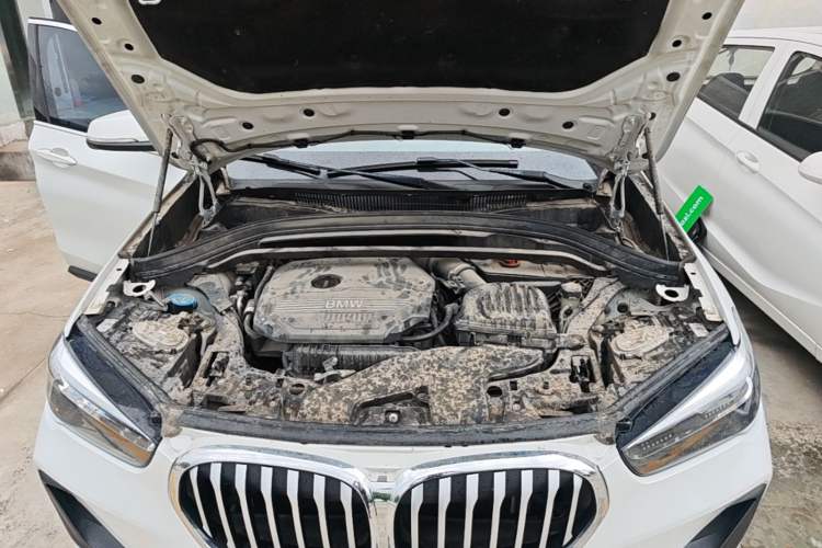 Used BMW X1 2020 sDrive20Li Fashion Model Engine Bay