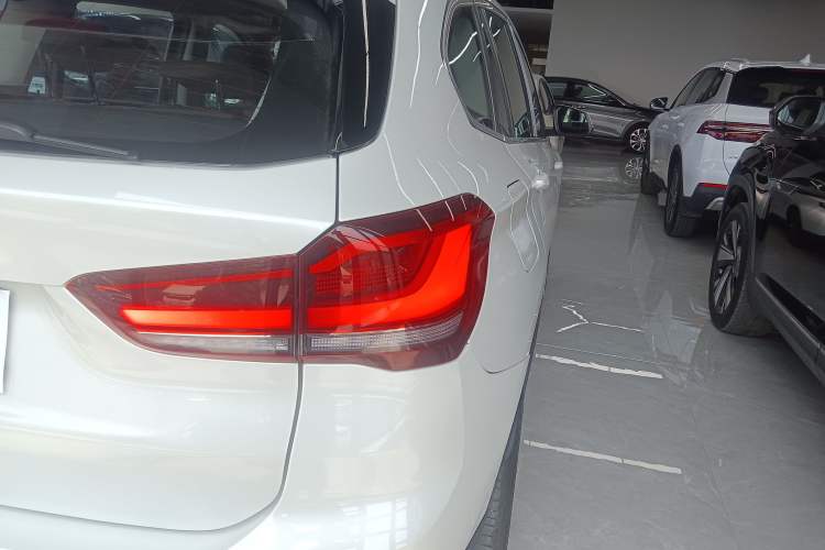 Used BMW X1 2020 sDrive20Li Premium Edition Exterior 3