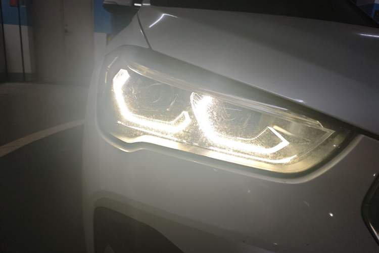 Used BMW X1 2020 sDrive20Li Premium Edition Exterior 3