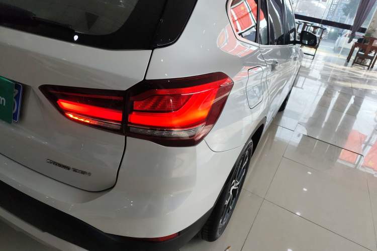 Used BMW X1 2020 sDrive20Li Premium Edition Exterior 3