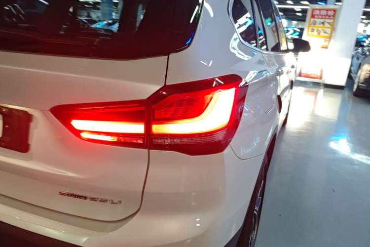Used BMW X1 2020 sDrive25Li Leading Model Exterior 3