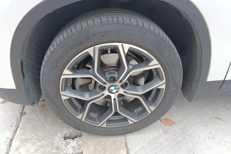 Used BMW X1 2020 sDrive25Li Leading Model Exterior 4