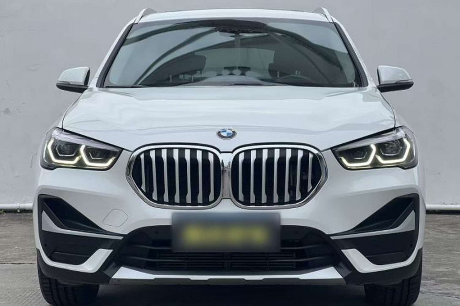 Used BMW X1 2020 xDrive25Li Luxury Edition Exterior 4