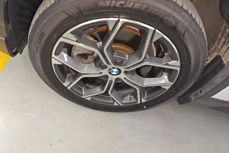 Used BMW X1 2020 sDrive25Li Leading Model Exterior 4