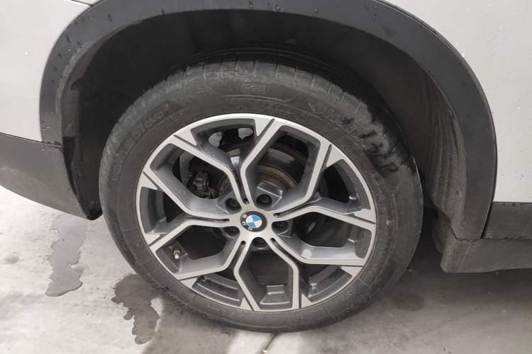 Used BMW X1 2020 sDrive25Li Leading Model Exterior 5