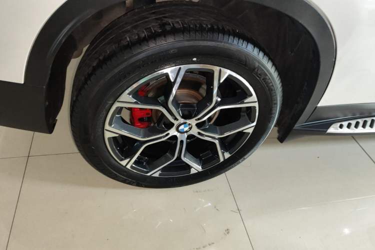 Used BMW X1 2020 sDrive25Li Leading Model Exterior 5