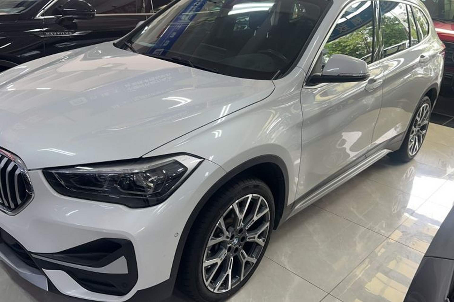 Used BMW X1 2020 xDrive25Li Luxury Edition Exterior 5