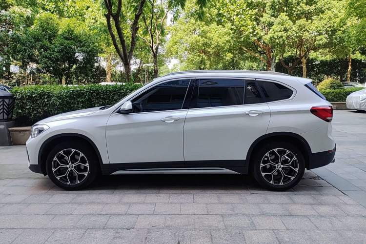 Used BMW X1 2020 sDrive20Li Premium Edition Exterior 5